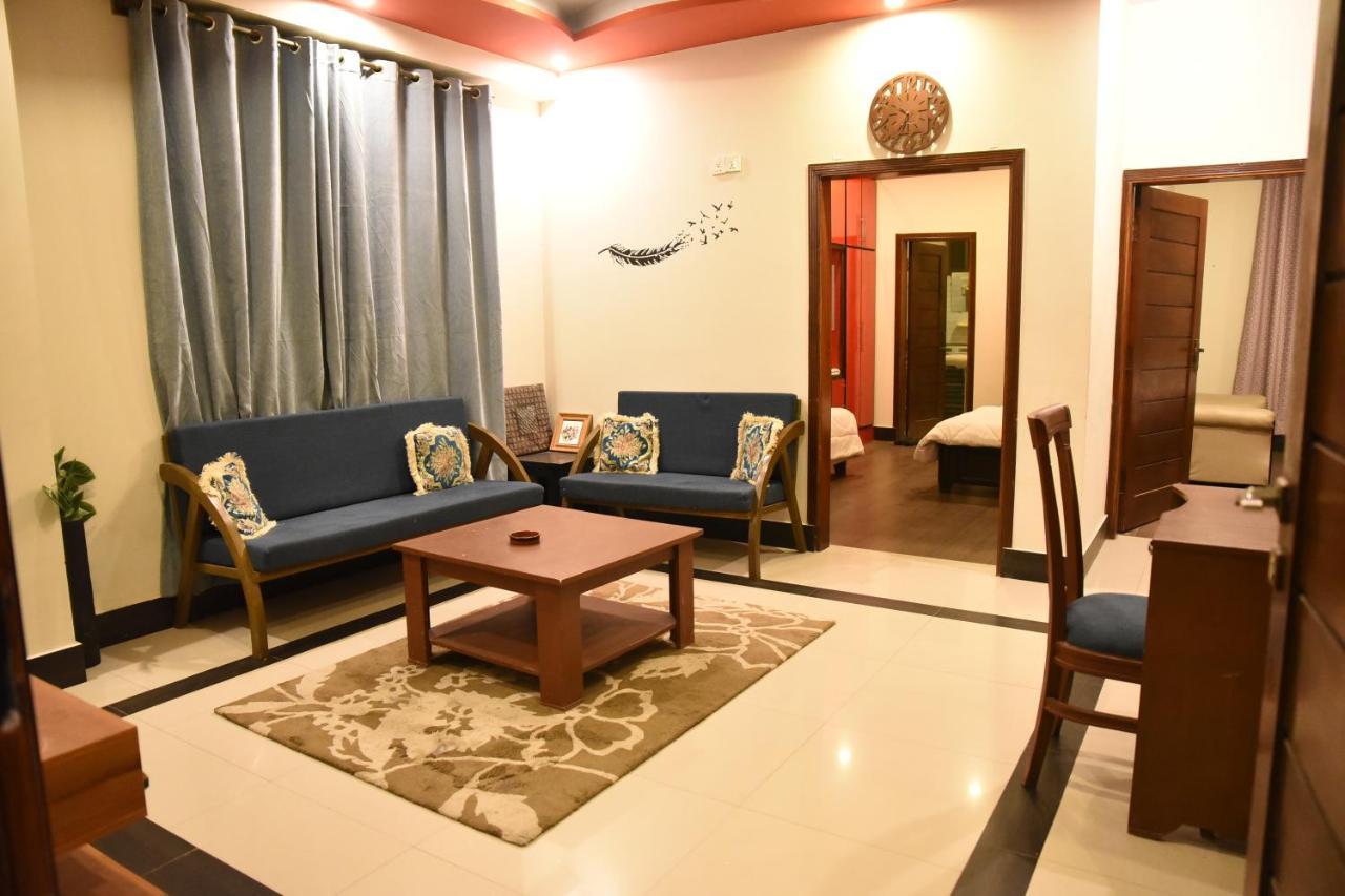 Republika Urban Apartamento Abbottabad Exterior foto